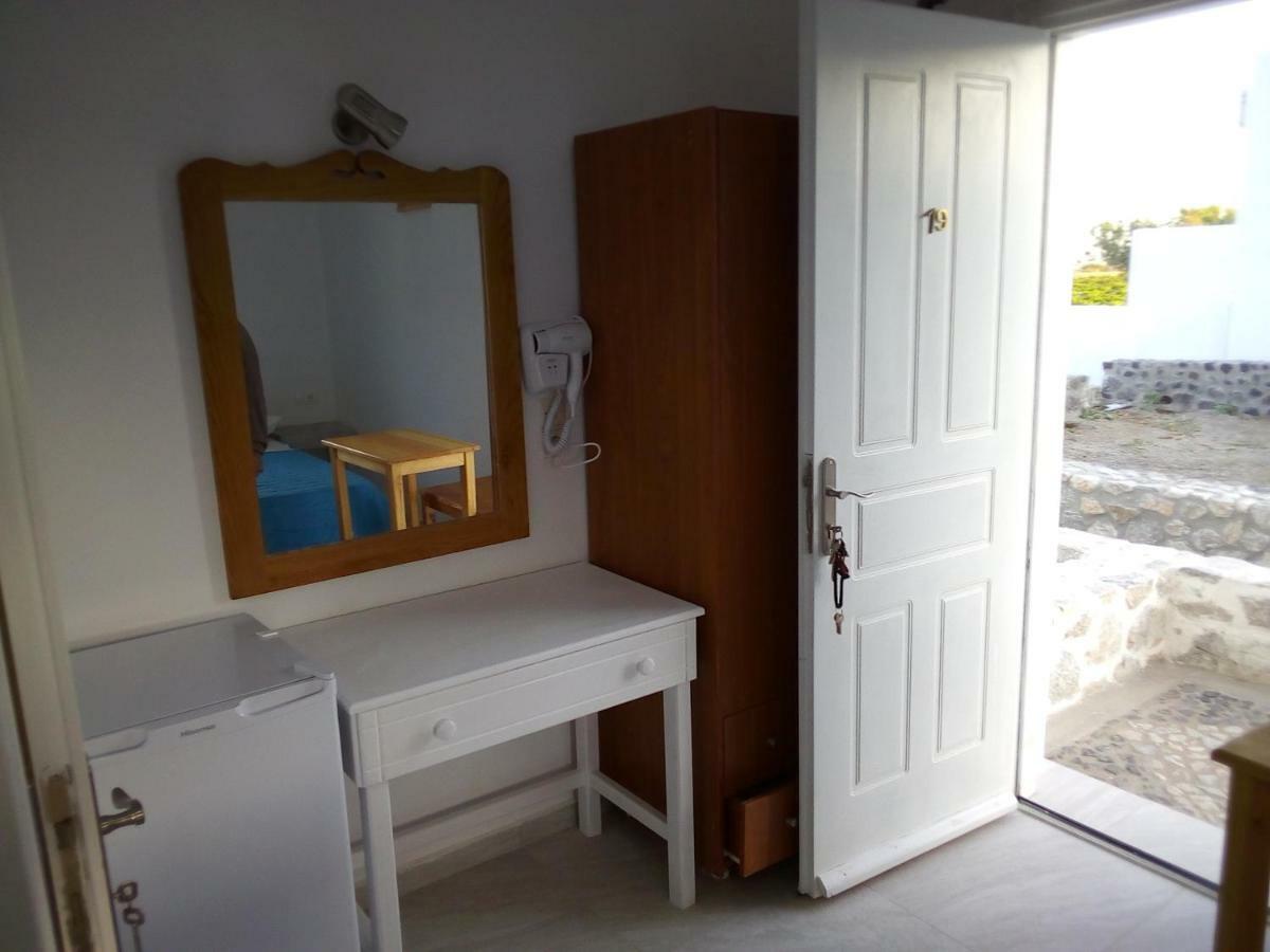 Hotel Perissa Agios Georgios  Екстер'єр фото