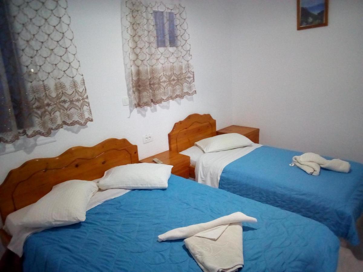 Hotel Perissa Agios Georgios  Екстер'єр фото